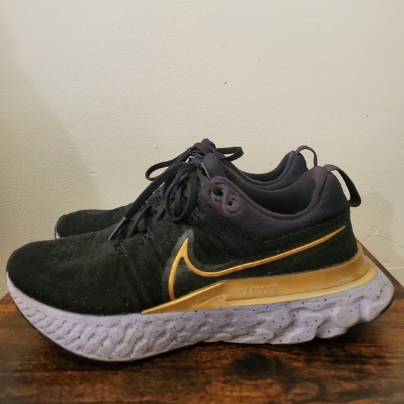 Womens Nike React Infinity Run Flynit 2 Size 8 - Picture 6 of 12